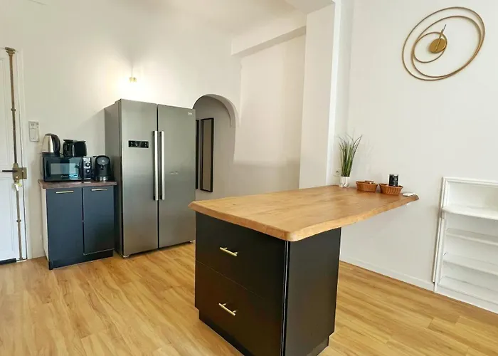 Grand Cosy Family Stay - Centre Historique Avignon