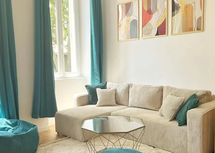 Grand Cosy Family Stay - Centre Historique Avignon